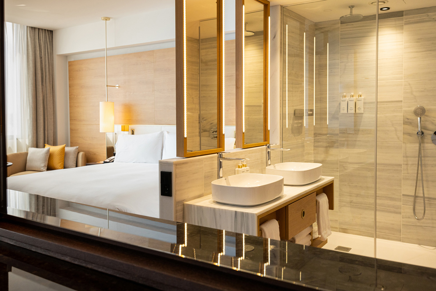 Roca revoluciona el espacio de baño con soluciones inteligentes para la gestión sostenible del agua